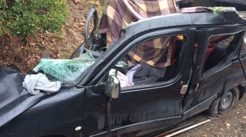 Artvin&rsquo;de Feci Kaza: 3 &Ouml;l&uuml;, 1 Yaralı