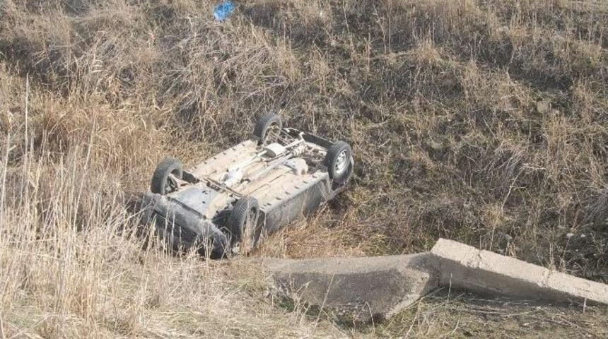 Otomobil Takla Attı: 1 Yaralı