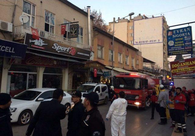 Reyhanlı&rsquo;ya Atılan Roket Mezarlığa D&uuml;şt&uuml; 1