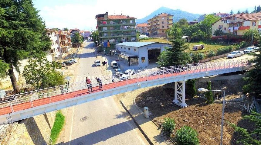 Başiskle&rsquo;de 42 Metrelik &Uuml;stge&ccedil;it Yapıldı