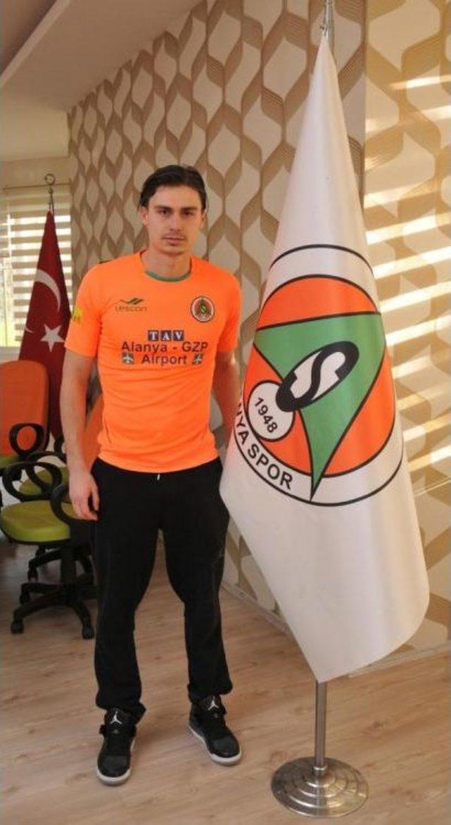 Albimo Alanyaspor'da Son Gün Transferi