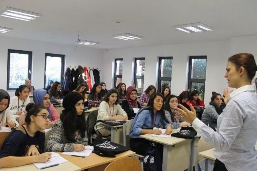 41 Gen&ccedil; 41 Gelecek&rsquo;te Ders Zili &Ccedil;aldı