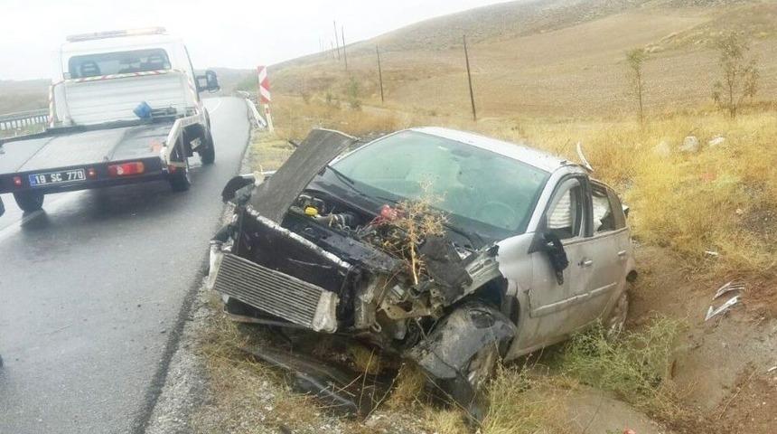 Takla Atan Otomobilden Yara Almadan Kurtuldu