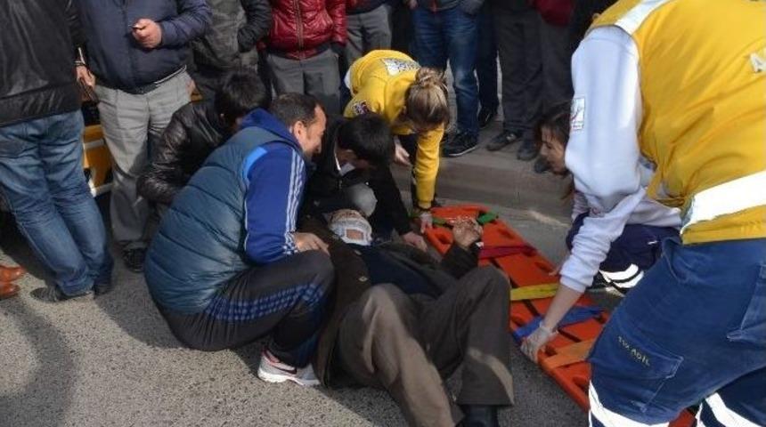 Otomobil Yayaya &Ccedil;arptı: 1 Yaralı