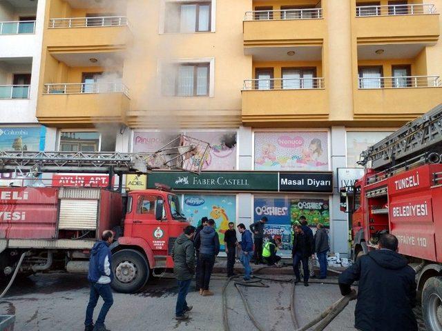 Tunceli’de İş Yeri Yangını