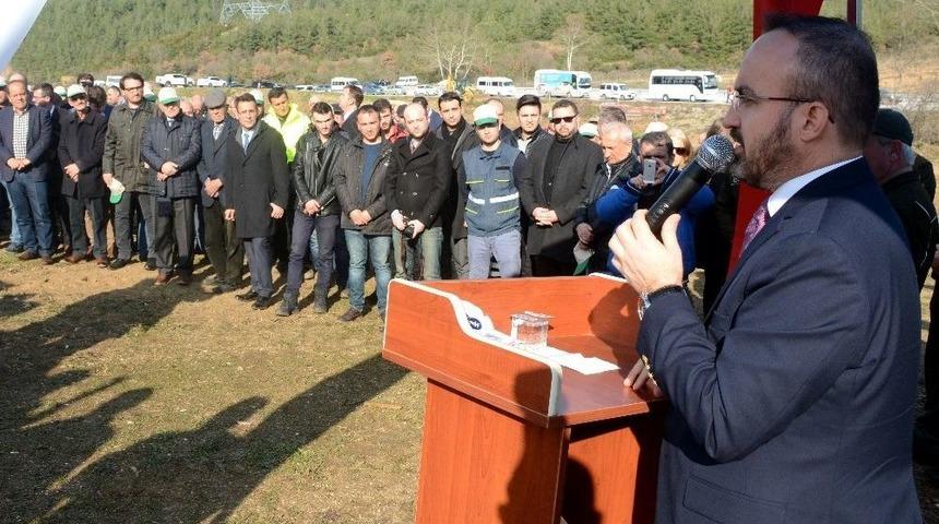 Turan &Ccedil;ocukları İle Birlikte Fidan Dikti