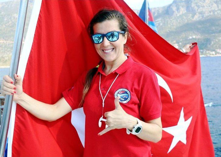 Antalya, Dünyanın En İyi Dalış Sporcularına Ev Sahipliği Yapıyor G2