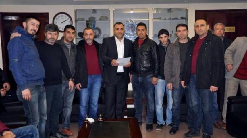 Soma'da Işten &Ccedil;ıkartılan Maden Iş&ccedil;ilerinden Kıdem Tazminatı Protestosu
