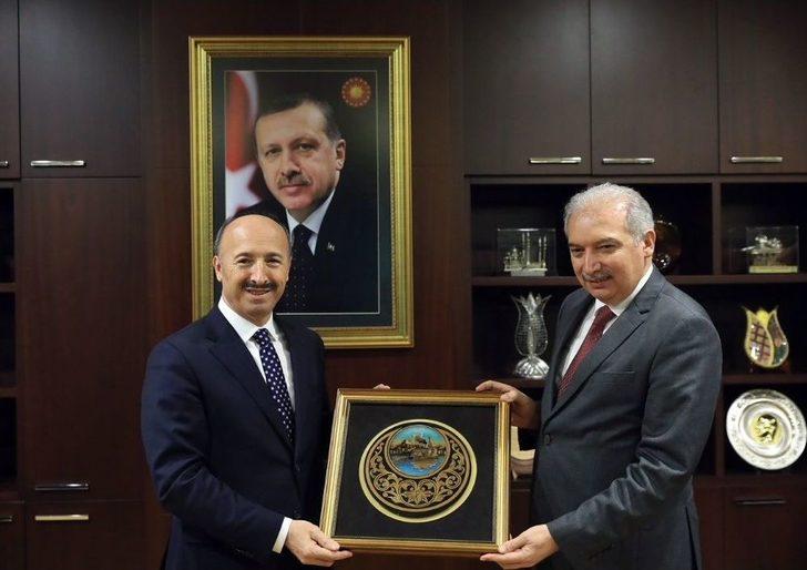 Başkan Uysal, 3 İlçede Proje Yatırım Ve Hizmet Toplantısı Yaptı G5