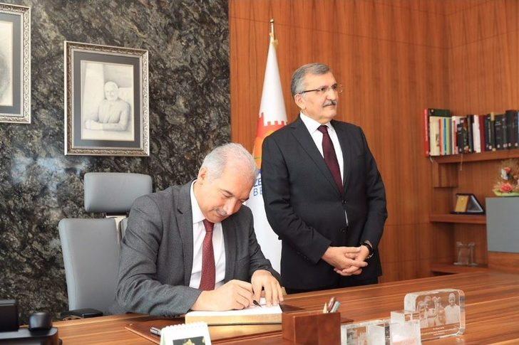 Başkan Uysal, 3 İlçede Proje Yatırım Ve Hizmet Toplantısı Yaptı G3