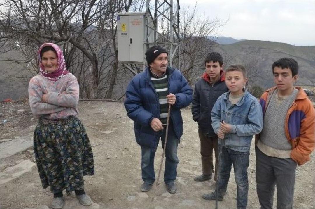 8 Evin Yandığı Yakakent&rsquo;te Yaralar Sarılıyor