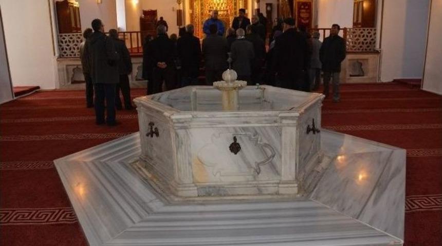 Yunusemre Belediyesi&rsquo;nden Bursa&rsquo;ya &Ccedil;ıkarma