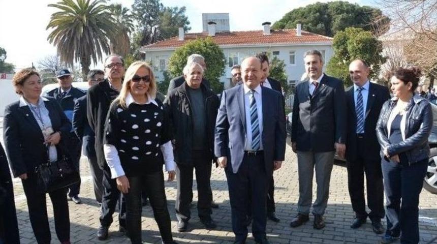 &Ouml;zakcan, Efeler Kent Konseyi&rsquo;nin Kan Bağışı Kampanyasına Destek Verdi