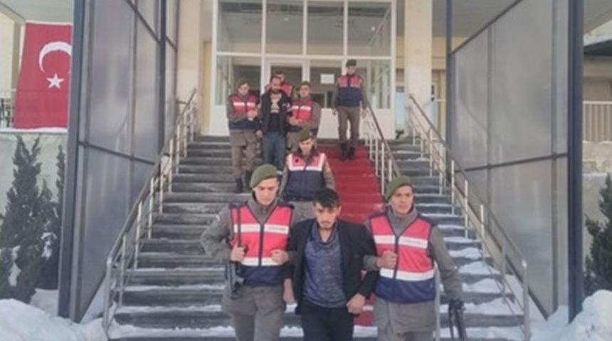 Haberleşme Ve Enerji Nakil Kablosu &Ccedil;alan 2 Kişi Tutuklandı