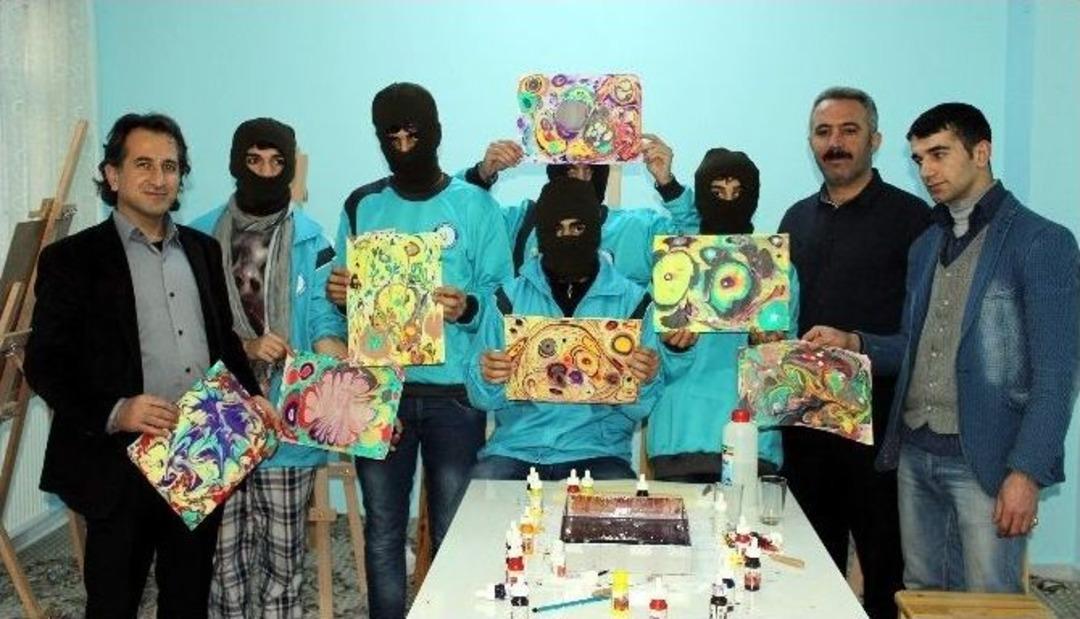 (&ouml;zel Haber) Madde Bağımlıları Merkezi Bir Yılda Onlarca Hayat Kurtardı