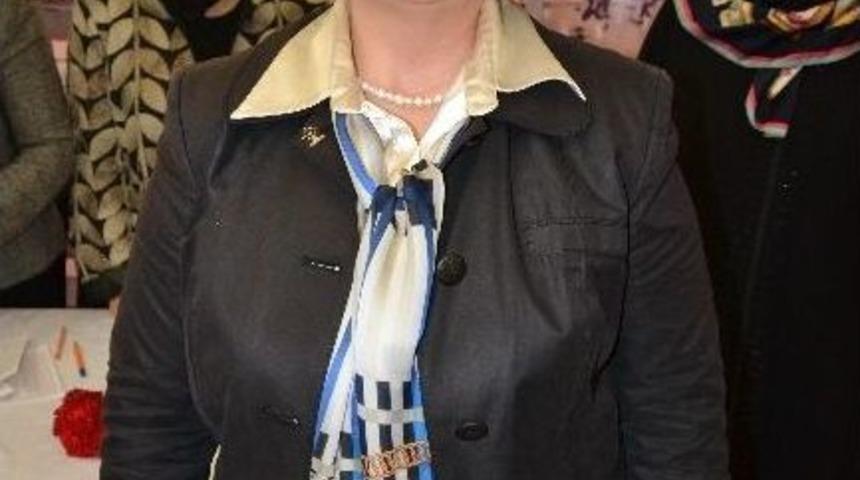 Ak Parti Melikgazi Ve Kocasinan İl&ccedil;e Kadın Kollarında 4. Olağan Kongre Heyecanı