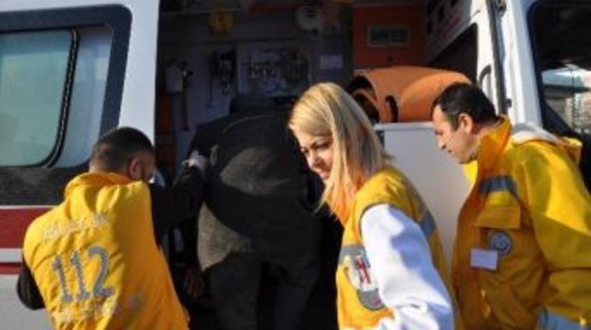 Boz&uuml;y&uuml;k&rsquo;te Trafik Kazası, 1 Yaralı