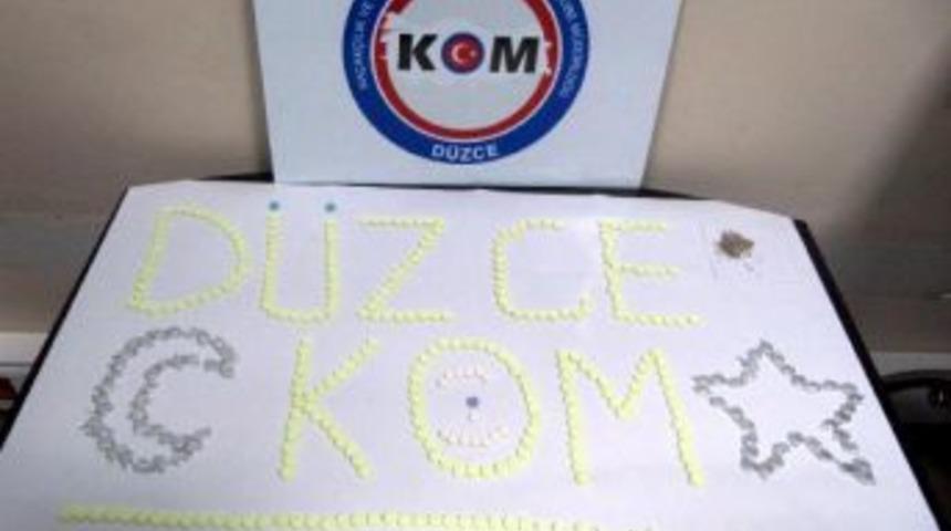 D&uuml;zce'de Torbacı Operasyonu