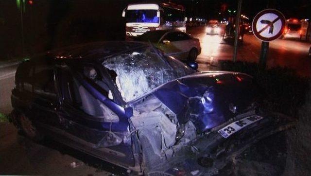 Adana’da Trafik Kazası: 3 Yaralı