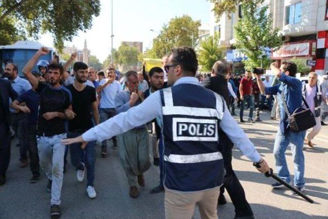 Adıyaman'da Tütün Protestosu