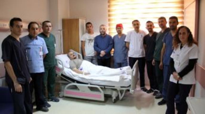 Hastanın Bacağı Kesilmekten Son Anda Kurtuldu