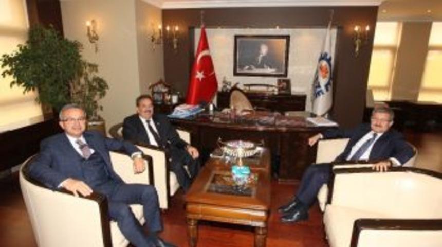 Başkan K&ouml;şker&rsquo;e Ziyaretler S&uuml;r&uuml;yor