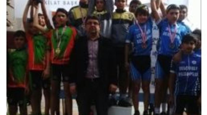 Yıldız Bisiklet&ccedil;ilerden Olimpiyat Yolunda &Ouml;nemli Başarı