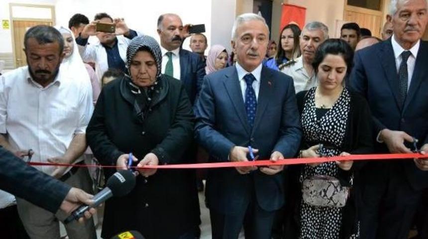 Şehit Polis Memuru B&ouml;rkl&uuml;oğlu'nun Ismi K&uuml;t&uuml;phanede Yaşatılacak