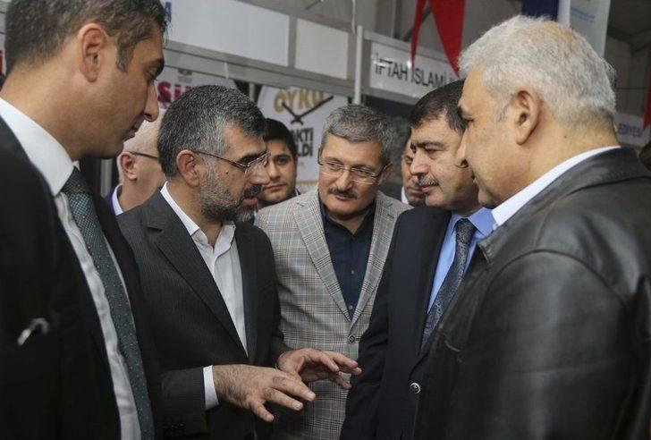 İstanbul Valisi Vasip Şahin’den Fuara Ziyaret G2