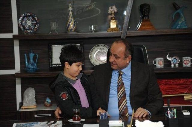 Gazipaşa İlkokulu &Ouml;ğrencilerinden Başkan Babaş&rsquo;a Ziyaret 2