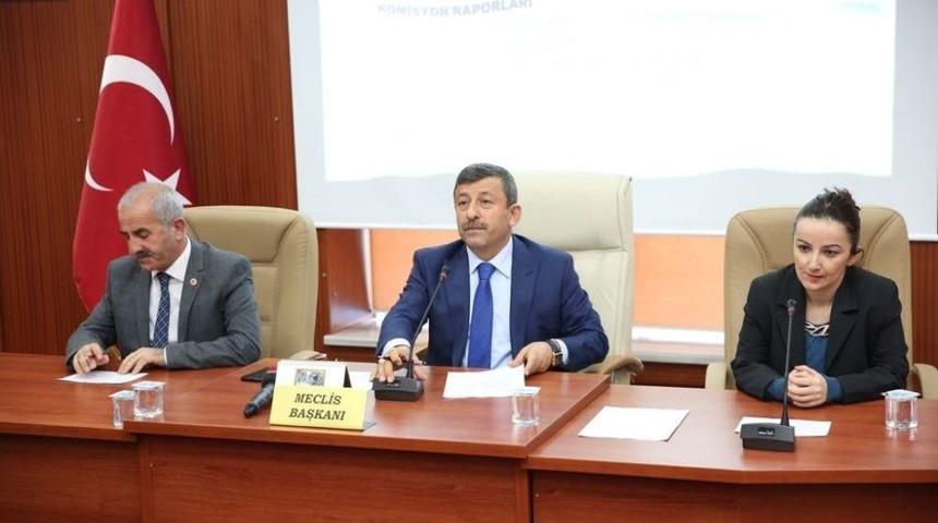 Başkan Karabacak M&uuml;jde Verdi
