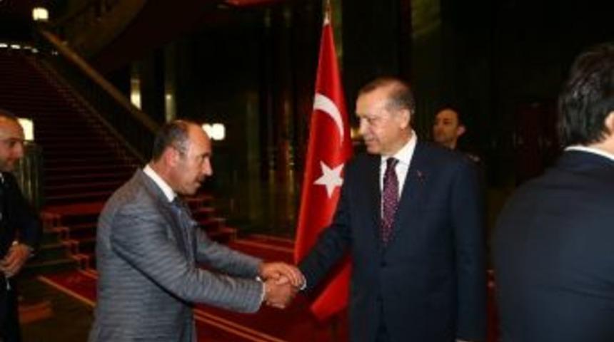 Esgiad Y&ouml;netim Kurulu Başkanı Alim De, Cumhurbaşkanı Erdoğan&rsquo;ın Kabul&uuml;ne Katıldı