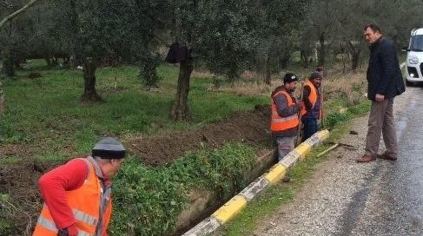 Orhangazi Belediyesi&rsquo;nden Kanal Temizliği
