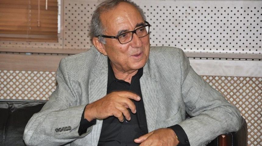 Şair Ataol Behramoğlu&rsquo;na Anlamlı Akademi &Uuml;yeliği