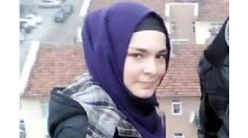 Dereye D&uuml;şen Liseli Kız &Ouml;ld&uuml;