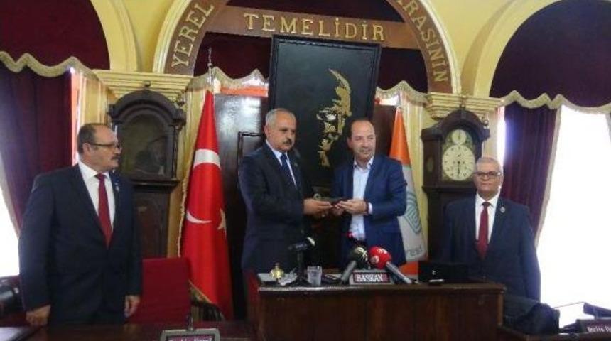 Edirne'de 30 Şehitlikteki 300 Bin Şehidin Adı G&uuml;n Y&uuml;z&uuml;ne &Ccedil;ıkıyor