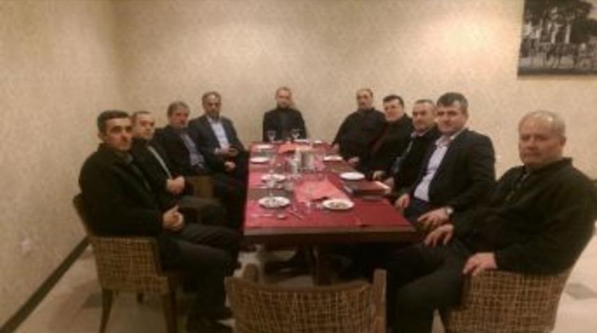 Ak Parti İstişare Toplantısını Düzenledi