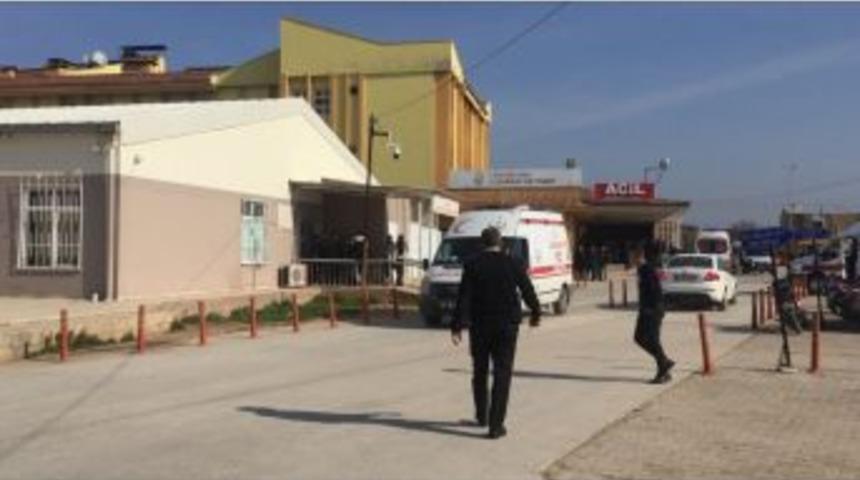 Reyhanlı&rsquo;ya 3 Roket Atıldı: 1&rsquo;i Ağır 6 Yaralı