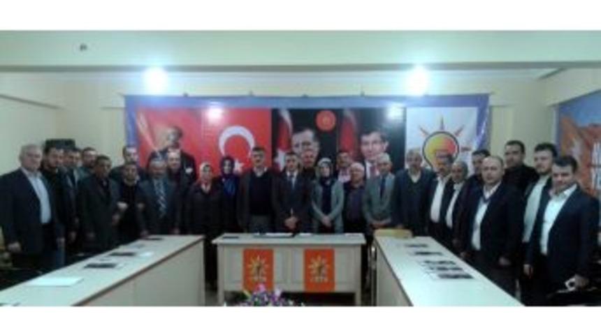 Ak Parti Turhal İl&ccedil;e Y&ouml;netim Kurulunda G&ouml;rev Dağılımı