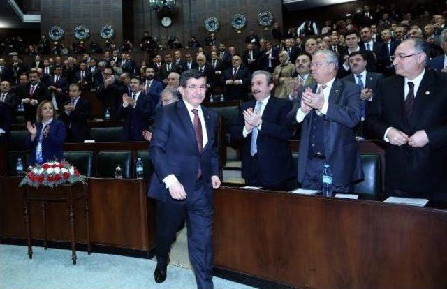 Başbakan Davutoğlu: Türkiye'ye Gelen Yolcu Uçaklarına Ek Yakıt Desteği Vereceğiz