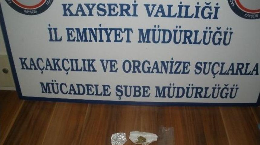 Uyuşturucu Tacirleri Tutuklandı