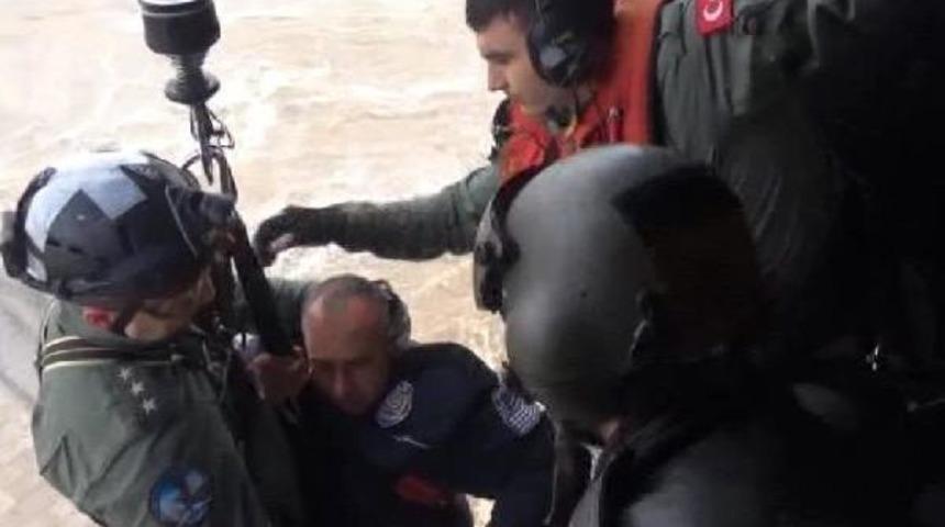 Edirne'de Taşkın Felaketi; Bir Mahallede 5 Bin Kişi Mahsur (2)