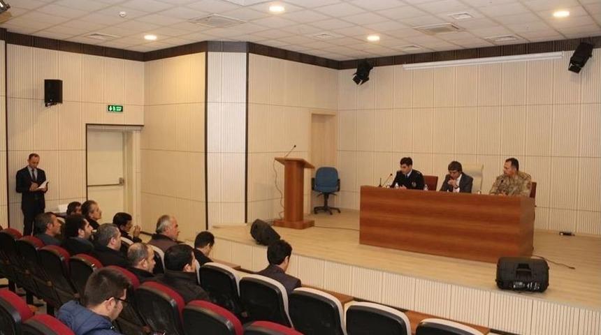 Oltu&rsquo;da &Ouml;ğrenci G&uuml;venliği Toplantısı