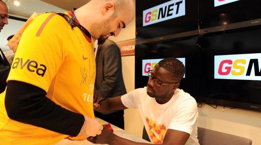 Galatasaray&rsquo;ın Eski Yıldızı Aıds&rsquo;e Yakalandı