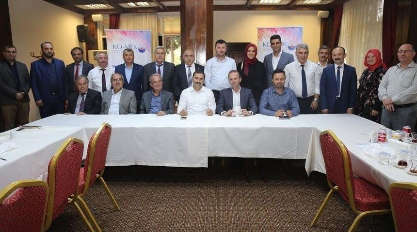 Ko-mek Ve İl&ccedil;e Halk Eğitim M&uuml;d&uuml;rleri Yeni D&ouml;nem İ&ccedil;in Bir Araya Geldi