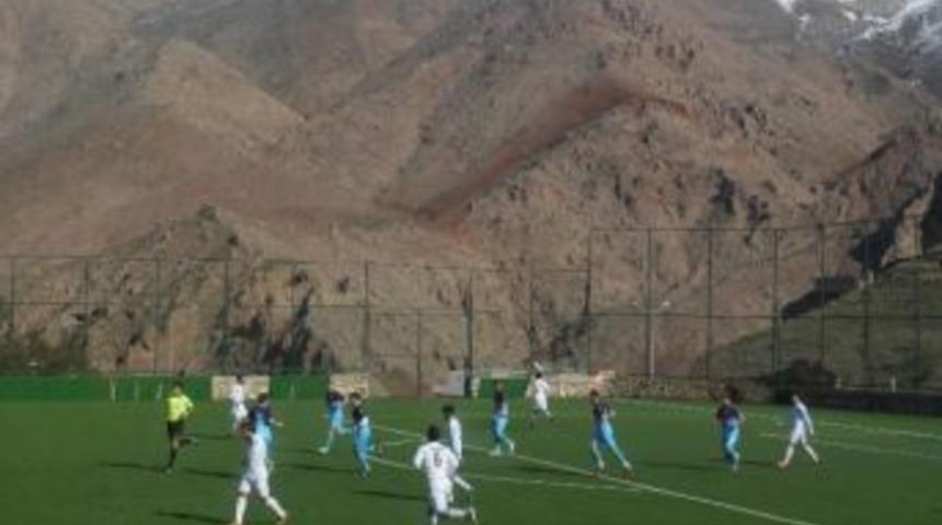 Lider Yıldızeli Birlikspor Divriği Deplasmanından 1 Puanla D&ouml;nd&uuml;