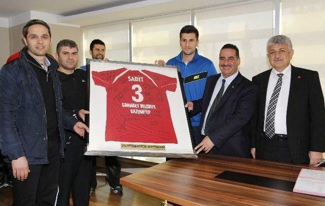 Şahinbey Voleybol Takımı, İki Yeni Oyuncu Transfer Etti