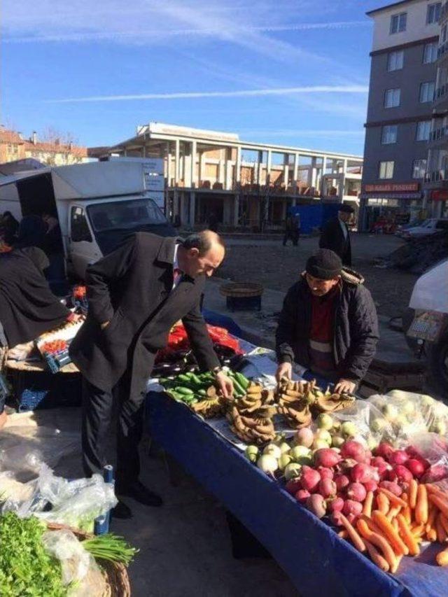 Başkan Başer Ve Ak Parti İlçe Başkanı Demirel, Pazar Esnafını Ziyaret Etti