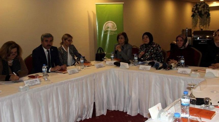 2016 Yılında Hibe Alan 14 Bin 978 &Ccedil;ift&ccedil;inin Y&uuml;zde 75&rsquo;i Kadın