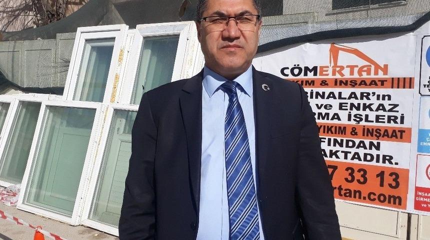 Bilecik&rsquo;te Ptt&rsquo;nin Eski Binasının Yıkımına Başlanıldı